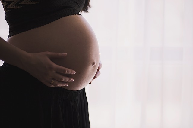 Těhotenství - Jak poznat že jsem v tom?